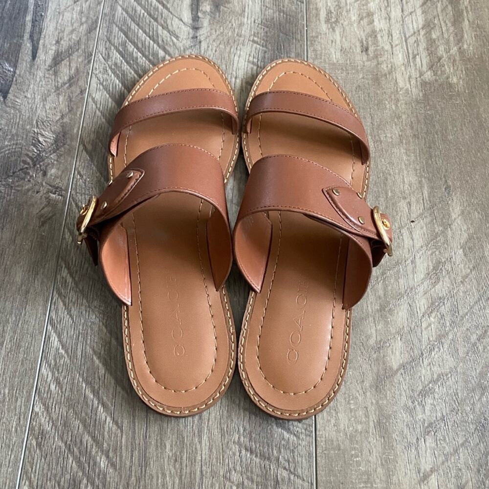 NWB Coach Harlow Sandal Brown Leather 7.5 - Picture 2 of 6